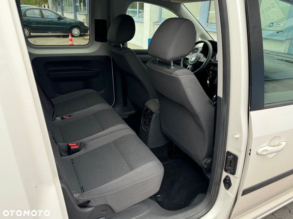 Volkswagen Caddy 2.0 TDI Comfortline 4Motion DSG - 10