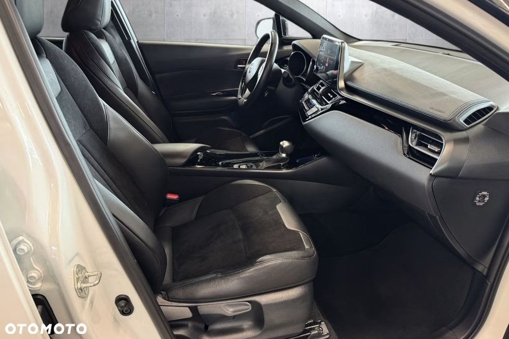 Toyota C-HR Lounge - 9