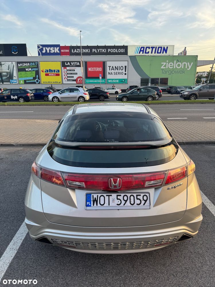 Honda Civic 1.8 Sport - 2