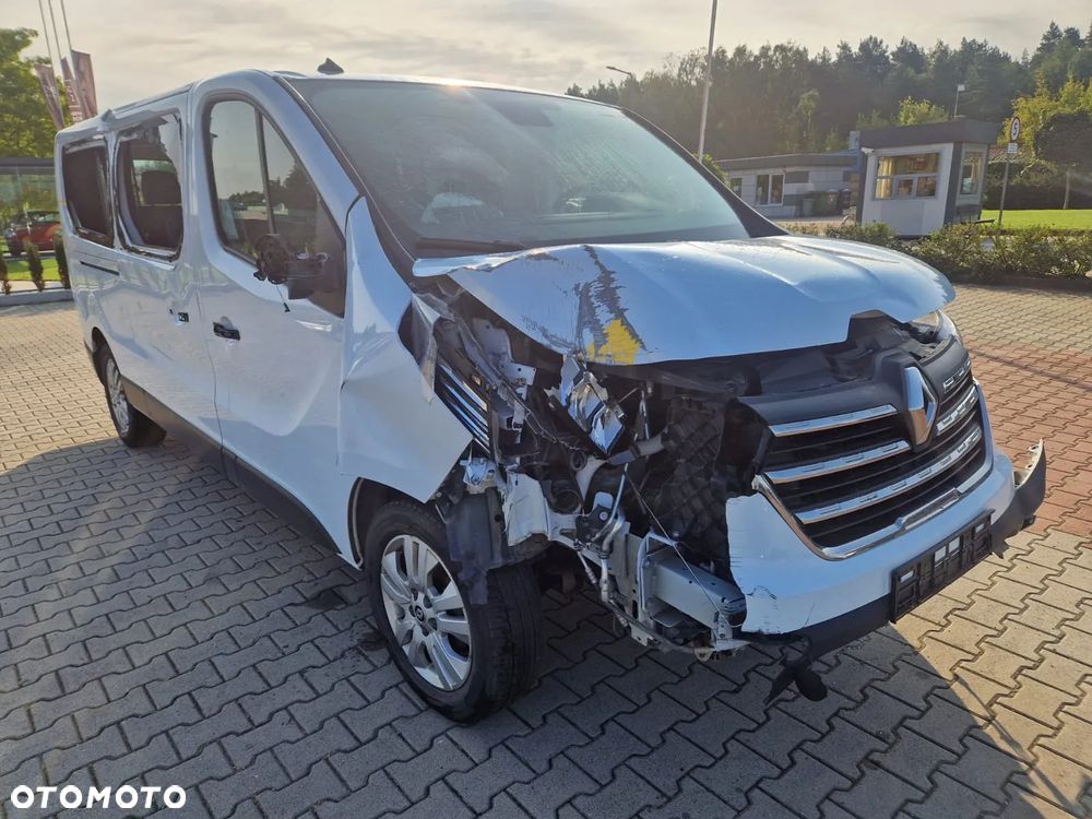 Renault Trafic SpaceClass 2.0 dCi EDC - 7