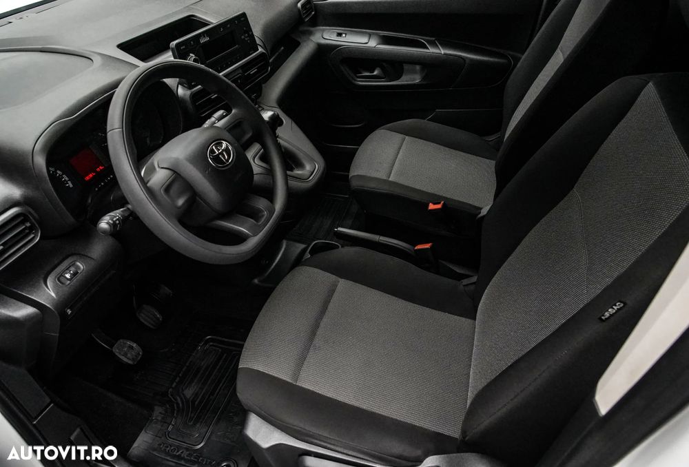 Toyota Proace City - 10