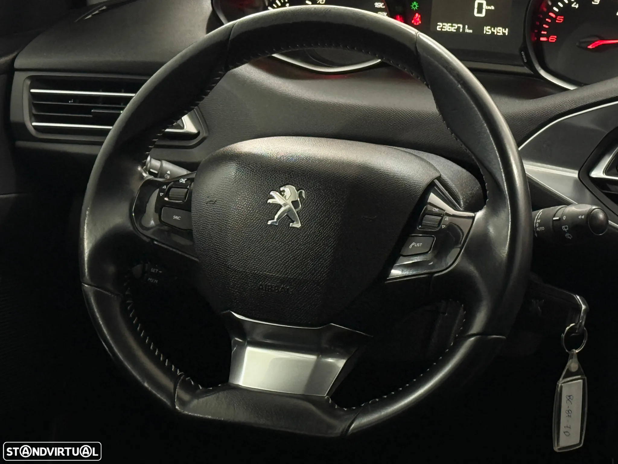 Peugeot 308 SW 1.6 BlueHDi Active - 13