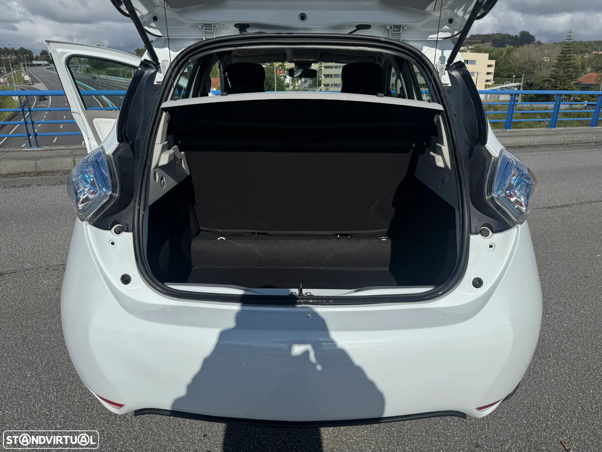 Renault Zoe (c/ Bateria) Life 40 - 23