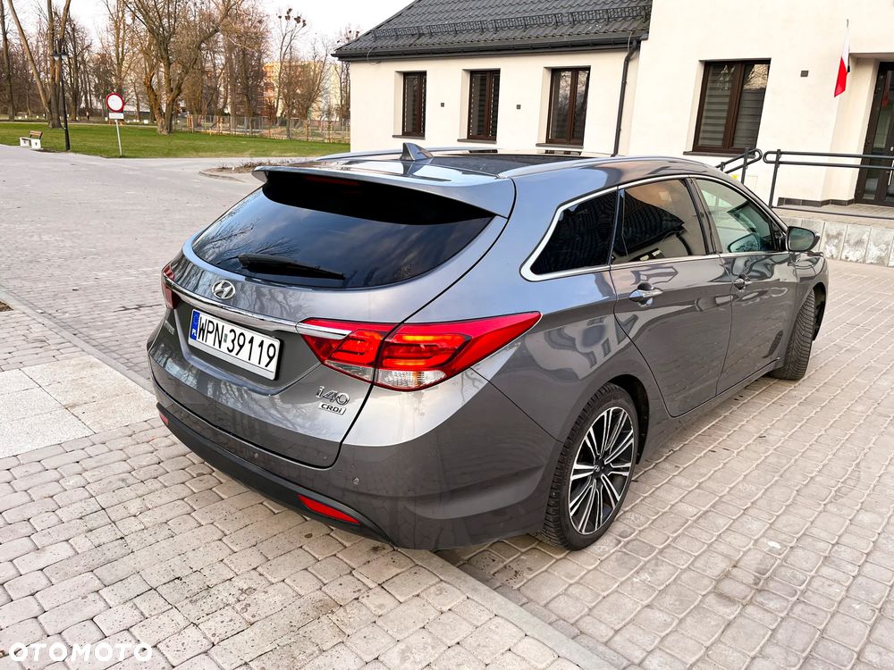 Hyundai i40 1.7 CRDi Premium DCT - 3