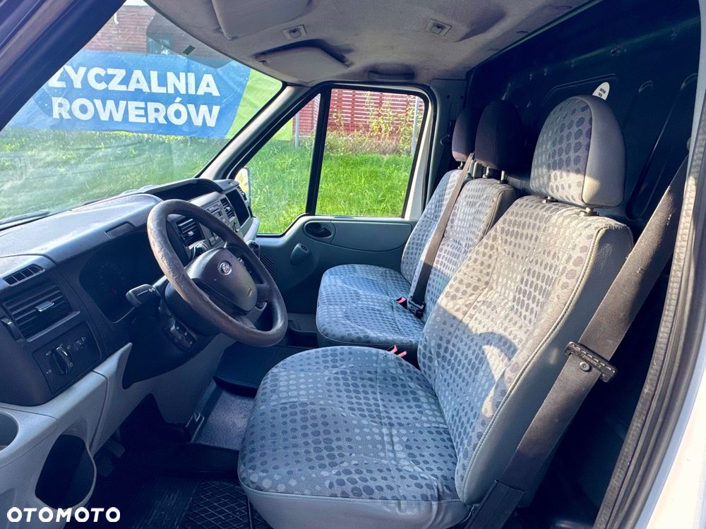 Ford Transit - 7