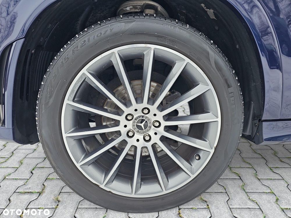 Mercedes-Benz GLE - 33