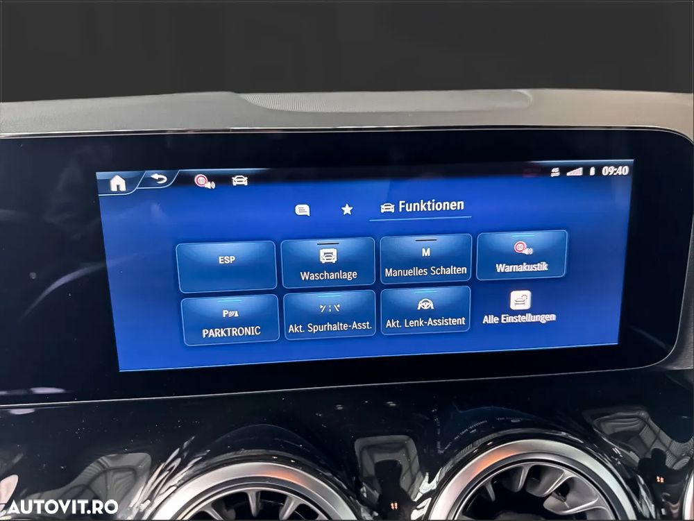 Mercedes-Benz GLA 200 7G-DCT AMG Line Advanced Plus - 19