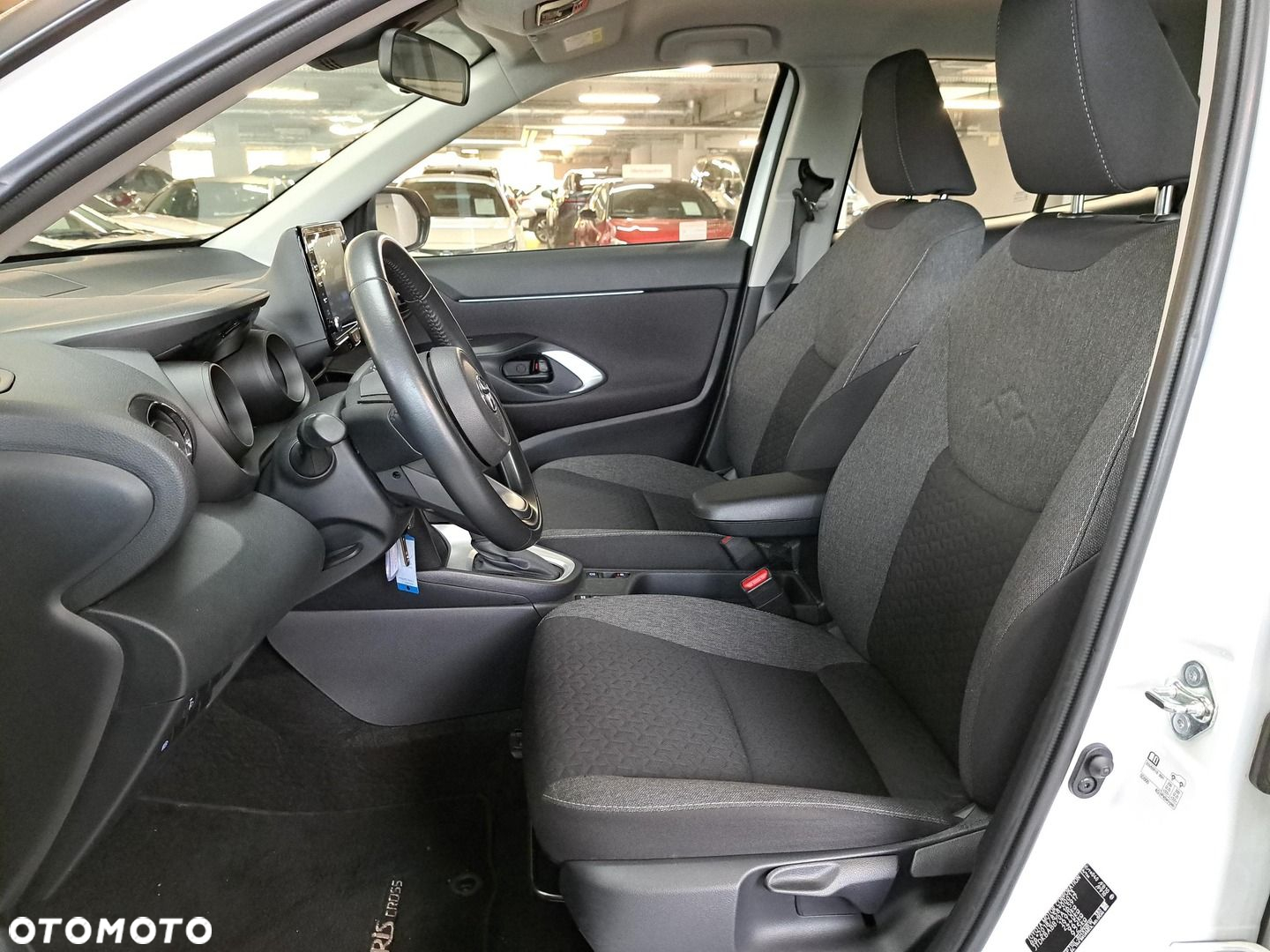 Toyota Yaris Cross - 10