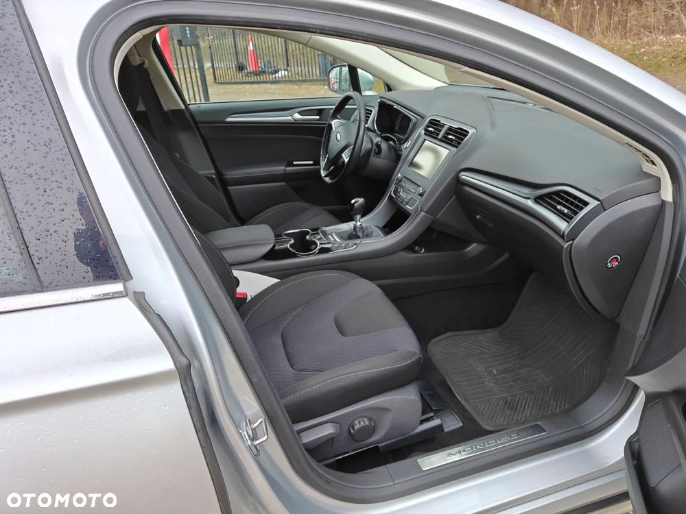 Ford Mondeo 1.5 EcoBoost Titanium - 10