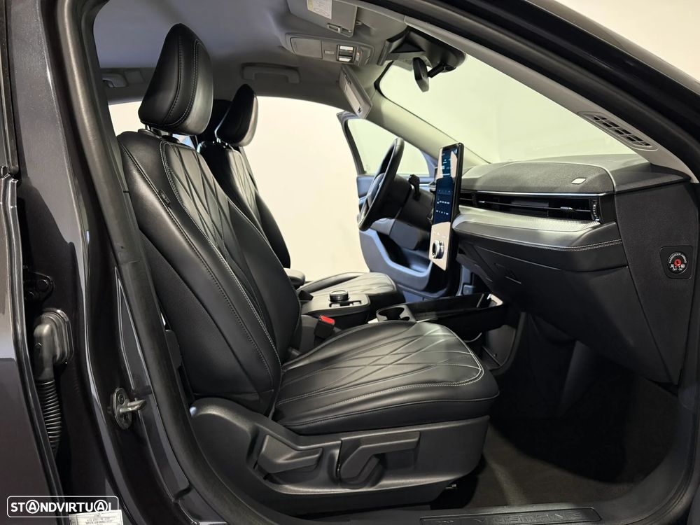 Ford Mustang Mach-E Standard - 38