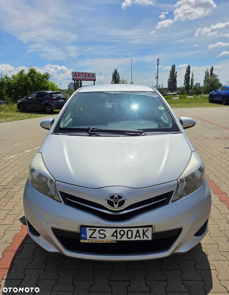 Toyota Yaris - 2