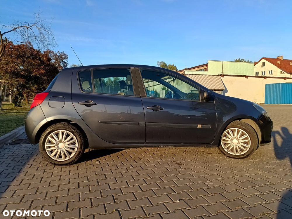 Renault Clio 1.6 16V Exception - 4