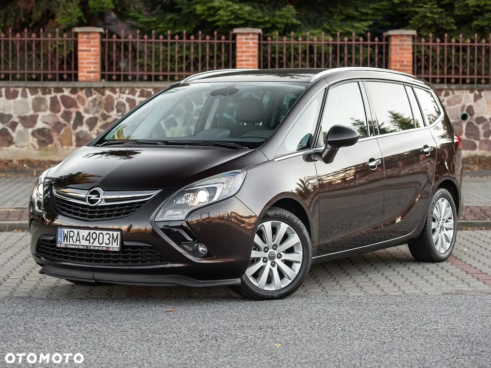 Opel Zafira - 10