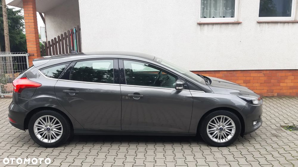Ford Focus 1.6 Gold X - 11