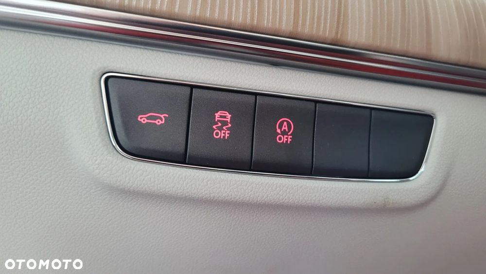 Forthing U Tour 1.5 DVVT GDI DCT - 23