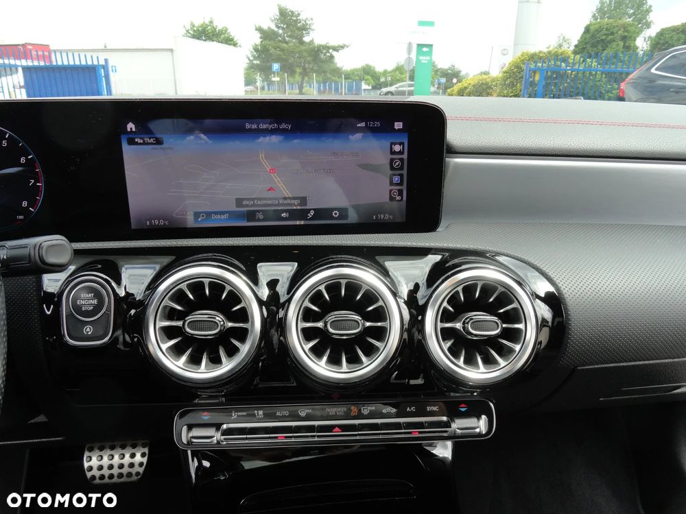 Mercedes-Benz CLA 200 7G-DCT Edition AMG Line - 15