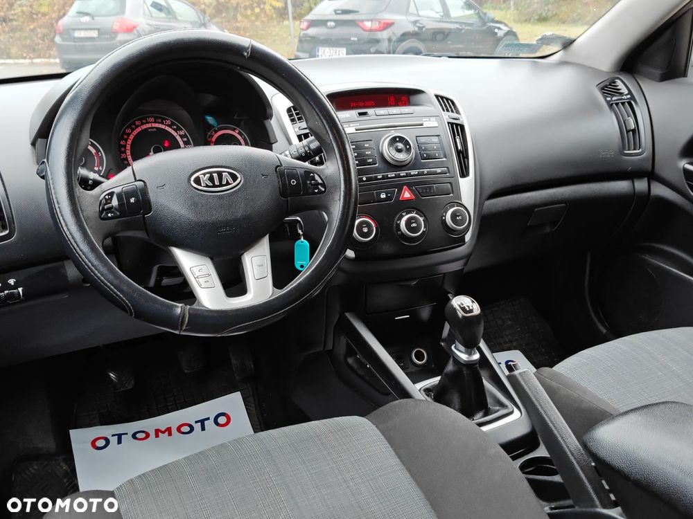 Hyundai ix20 1.4 CRDi Comfort - 15