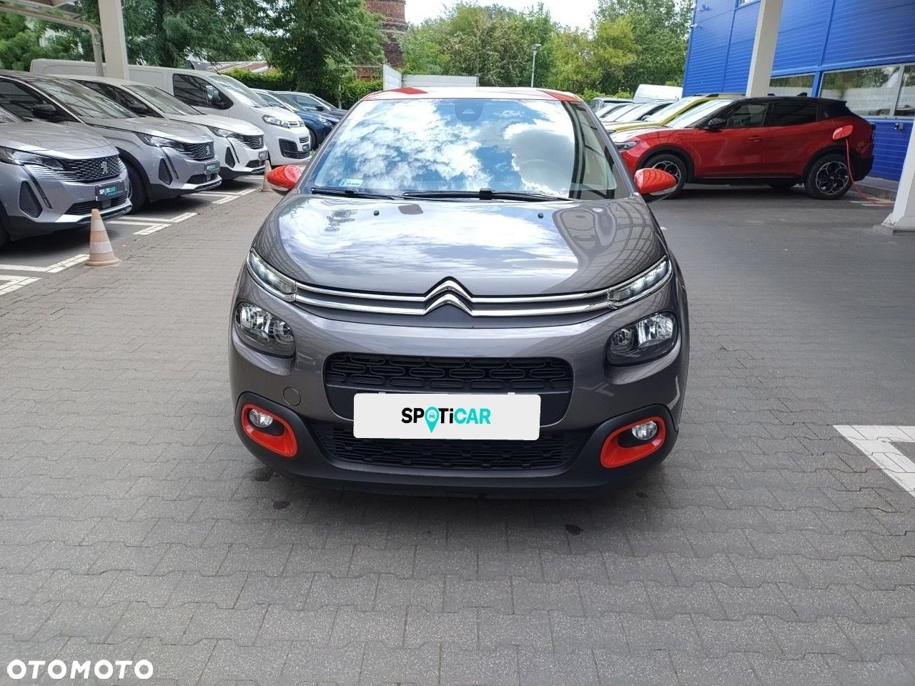 Citroën C3 1.2 PureTech GPF Shine - 2