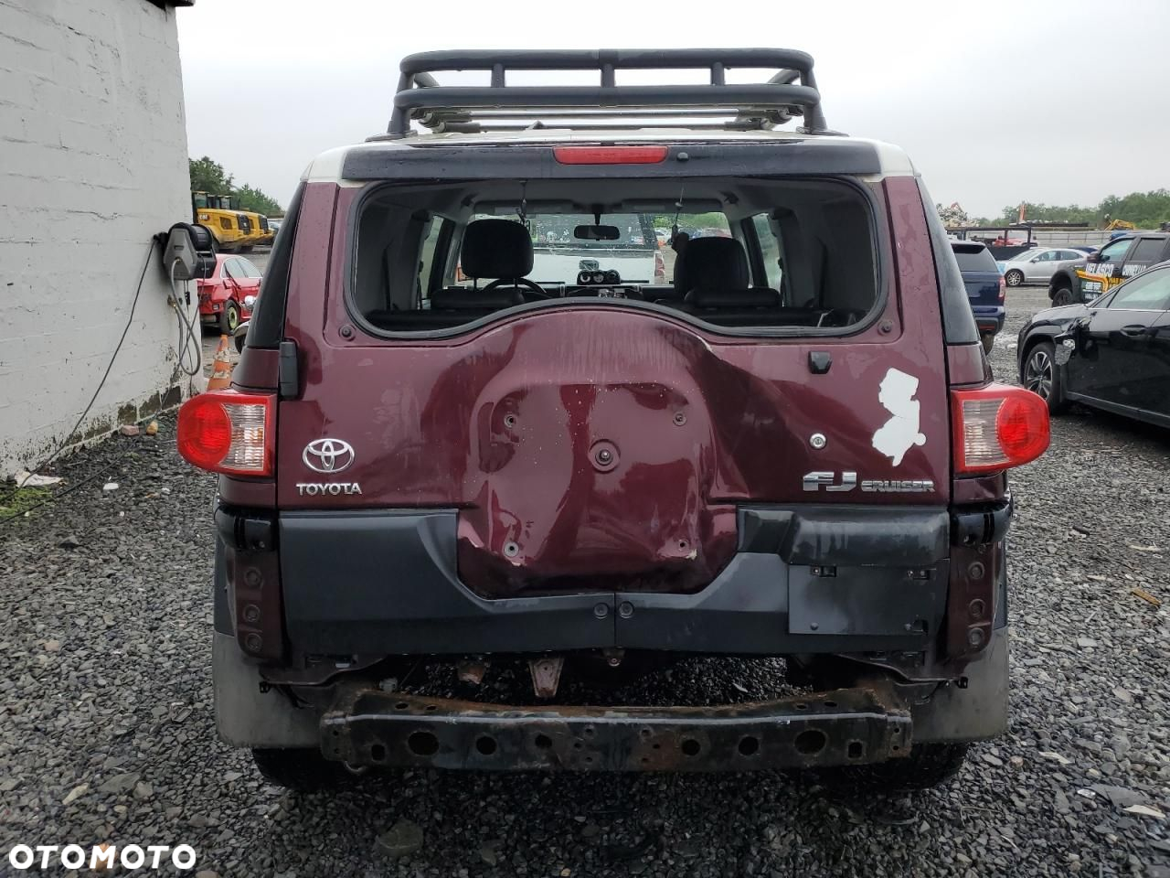 Toyota FJ - 3