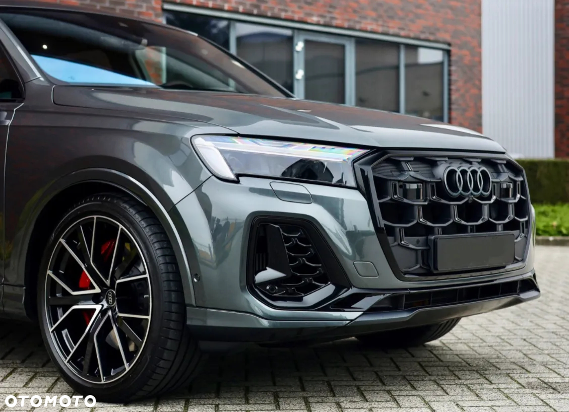 Audi Q7 - 6