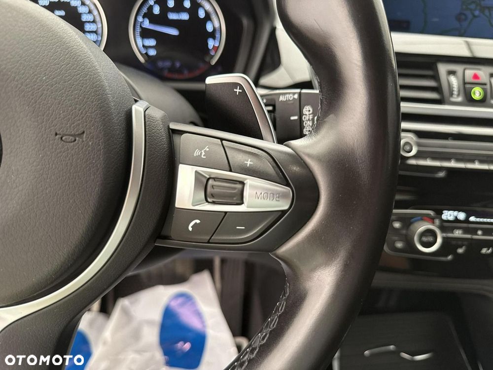BMW X1 - 26