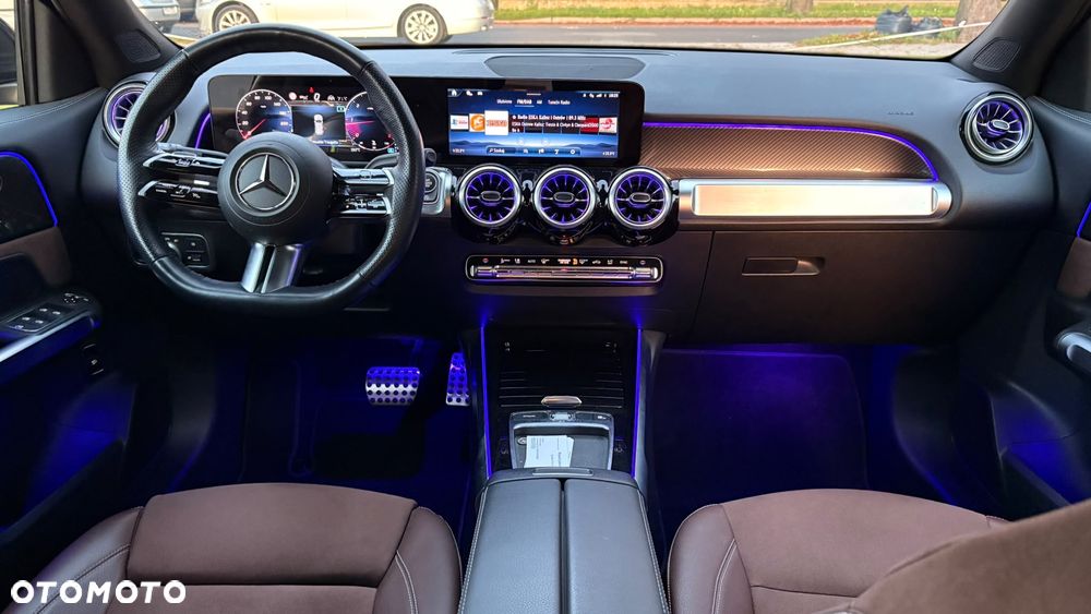 Mercedes-Benz GLB - 17