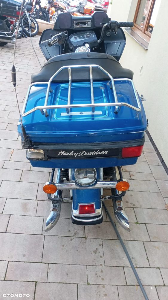 Harley-Davidson FLH Electra Glide - 2