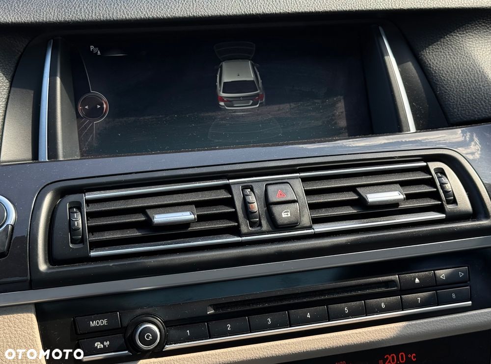 BMW Seria 5 530d xDrive Sport-Aut Luxury Line - 14