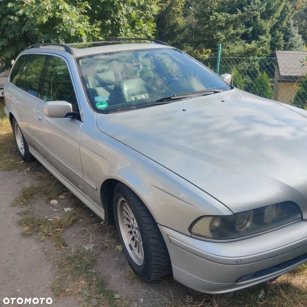 BMW Seria 5 - 1