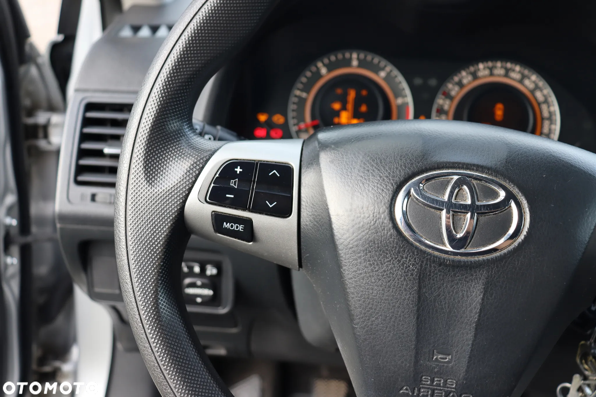 Toyota Corolla 1.4 D-4D Luna - 19