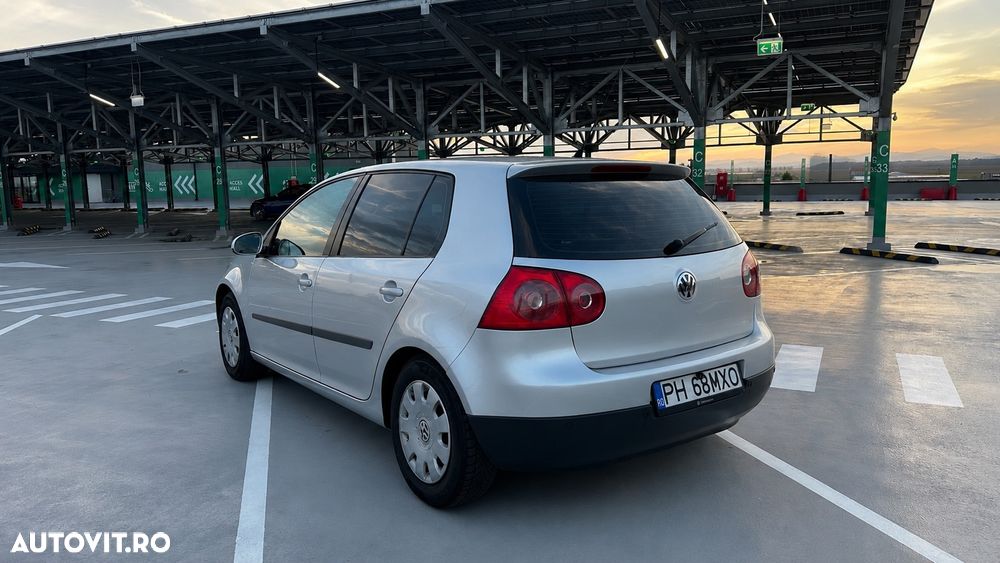 Volkswagen Golf 1.9 TDI Comfortline - 5