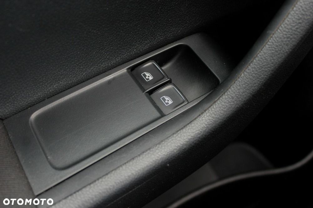 Skoda Fabia 1.0 TSI Ambition - 24