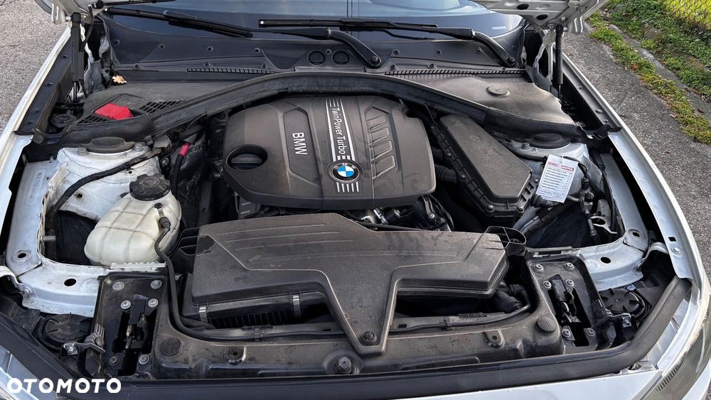 BMW Seria 1 116d - 29