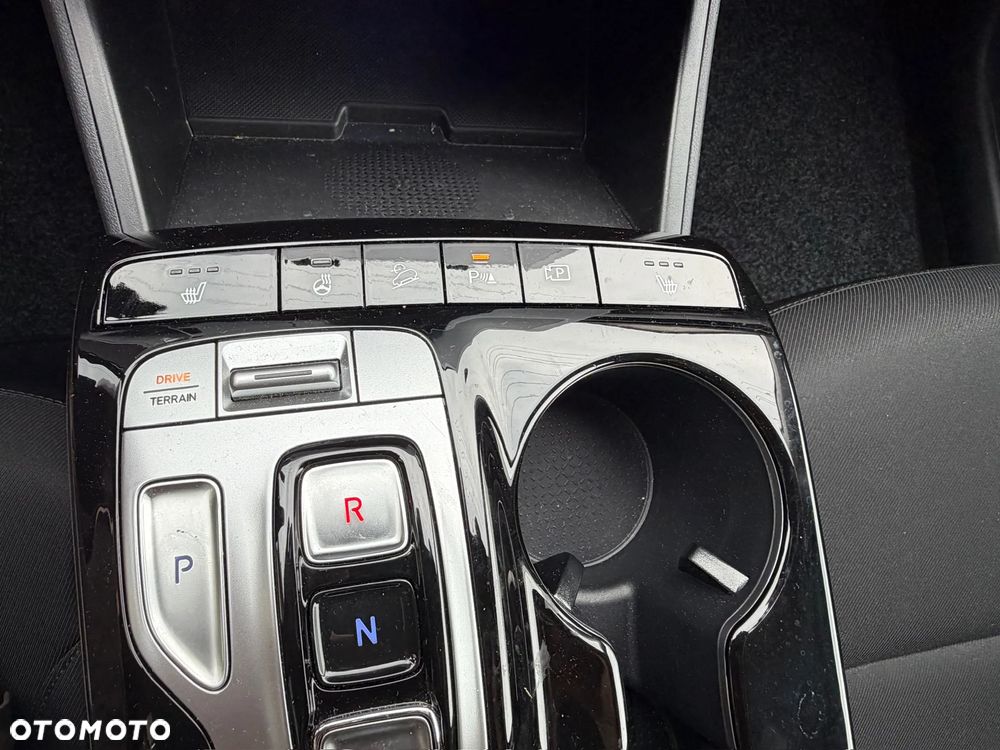 Hyundai Tucson 1.6 T-GDi HEV Executive 4WD - 14