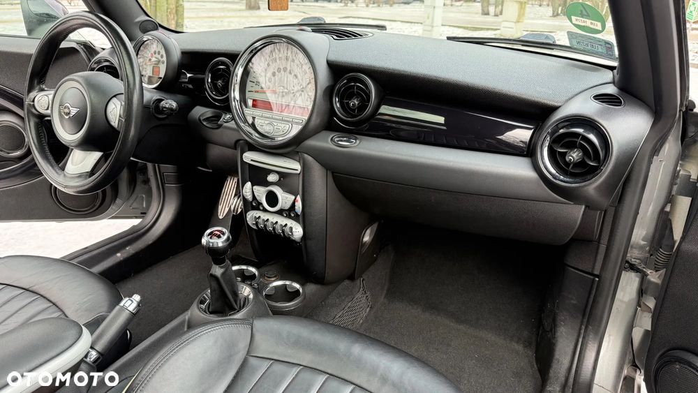 MINI John Cooper Works Standard - 17