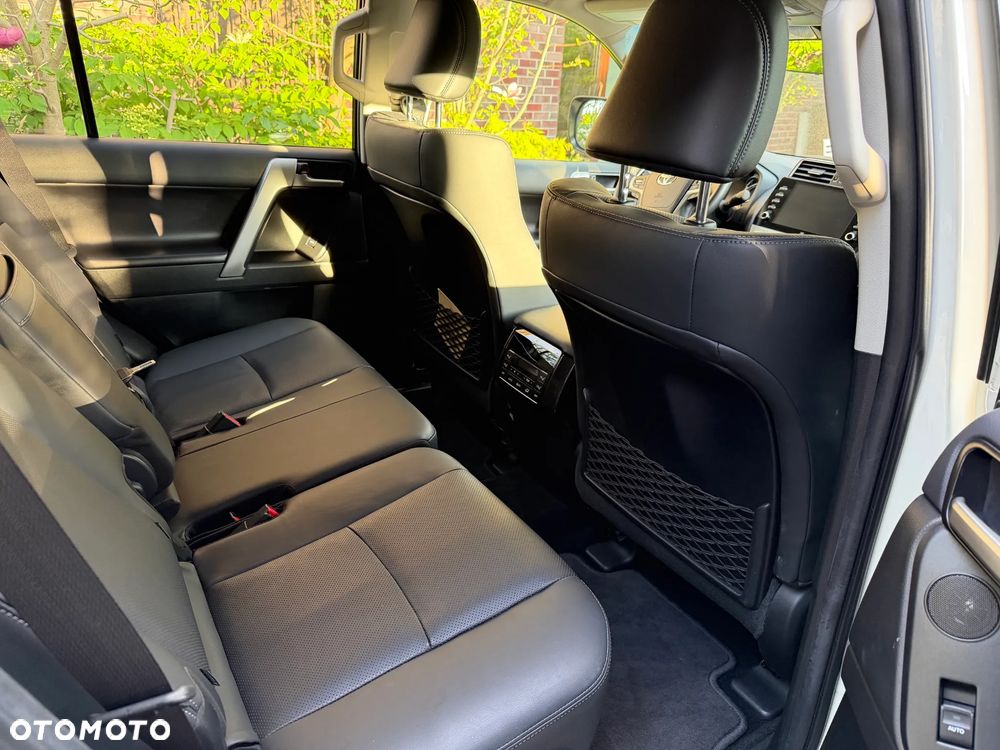Toyota Land Cruiser LC 2.8 D-4D Executive - 5