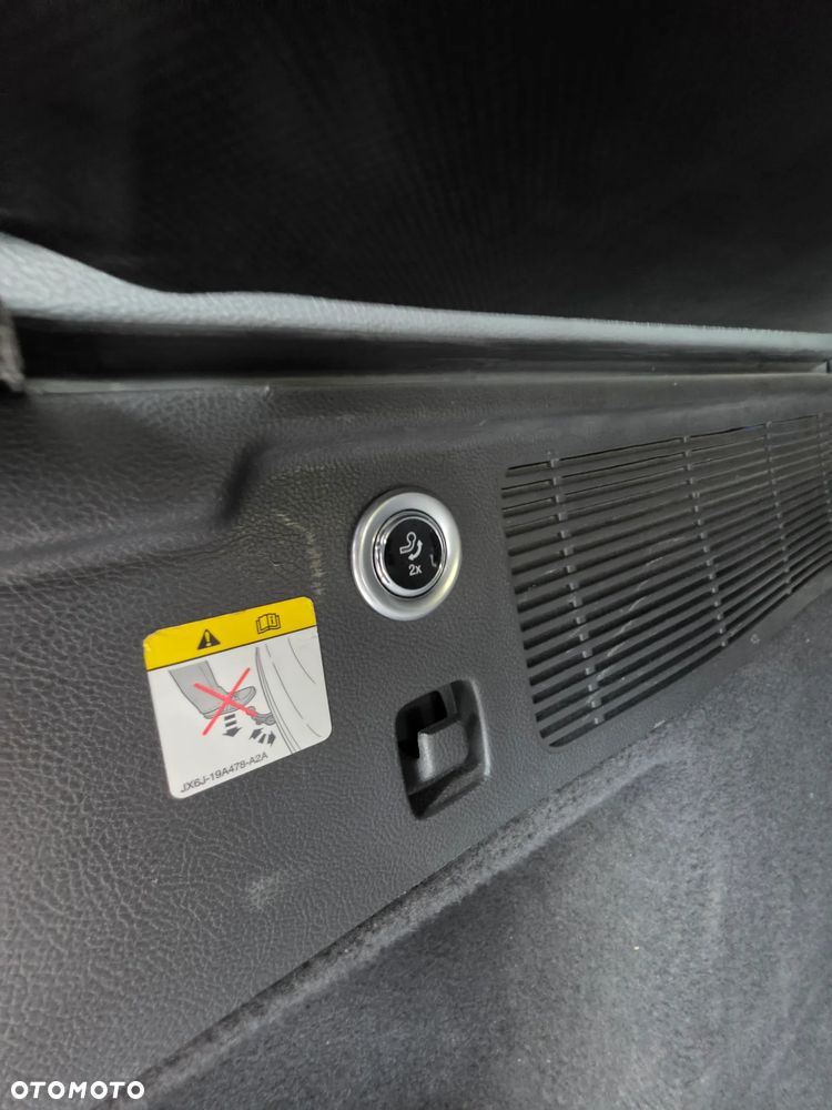 Ford Mondeo 2.0 TDCi PowerShift-Aut Allrad Vignale - 32