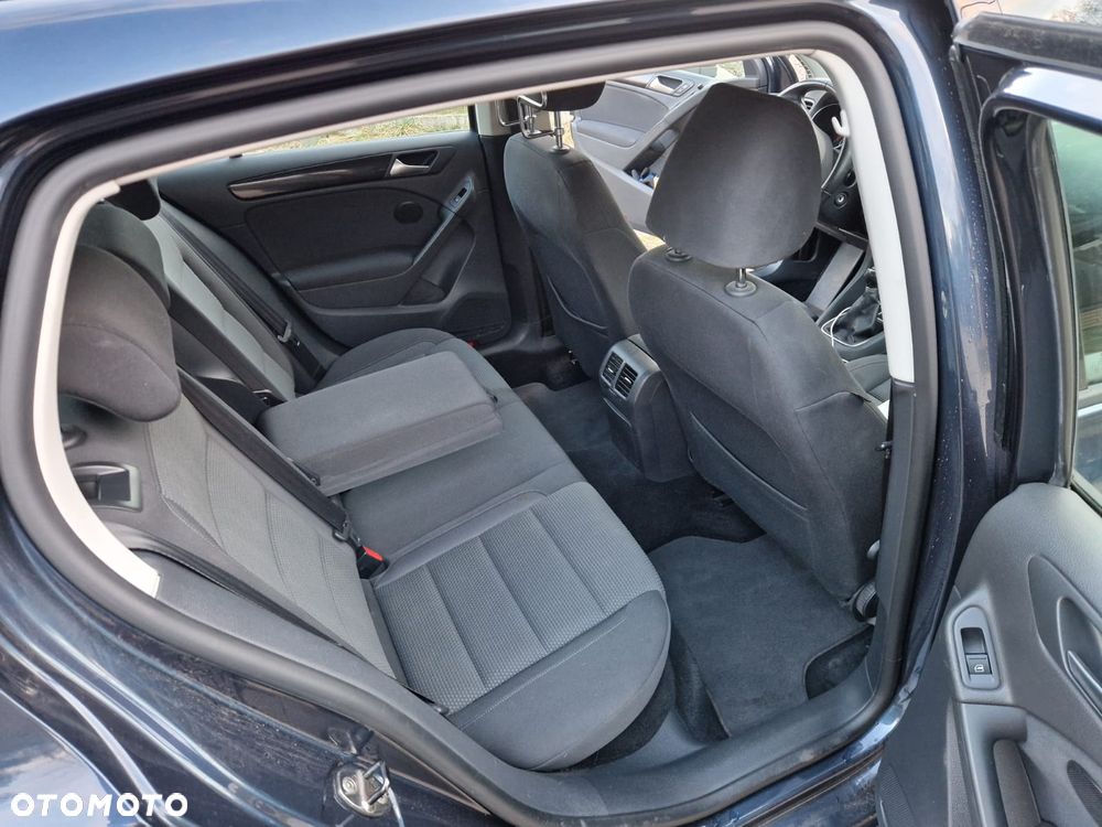 Volkswagen Golf 1.4 TSI Comfortline - 24