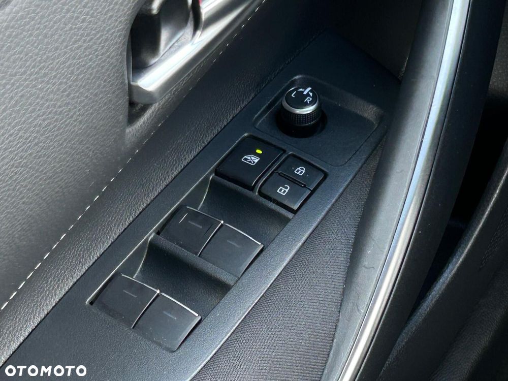 Toyota Corolla - 19
