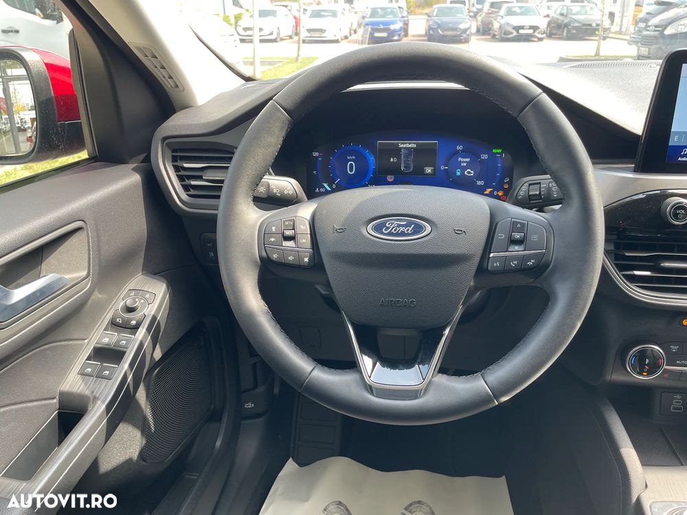 Ford Kuga - 18