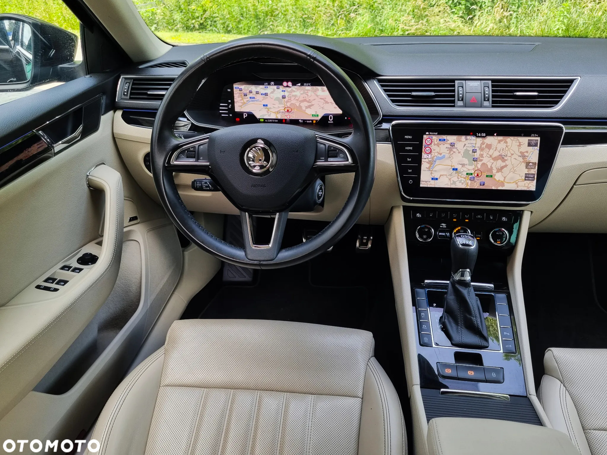 Skoda Superb 2.0 TDI 4x4 L&K DSG - 6