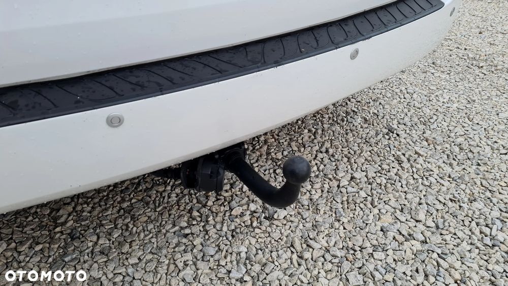 Hyundai H-1 2.5 CRDi Travel Family - 36