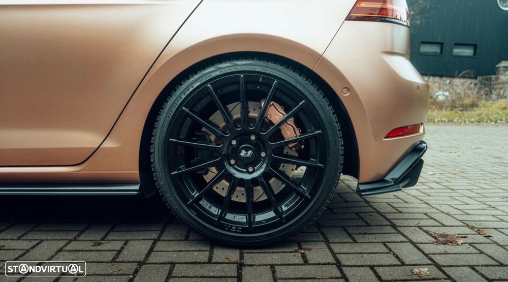 VW Golf 2.0 TSI R DSG - 7