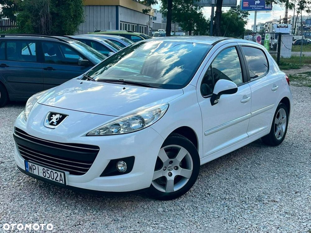 Peugeot 207 - 3