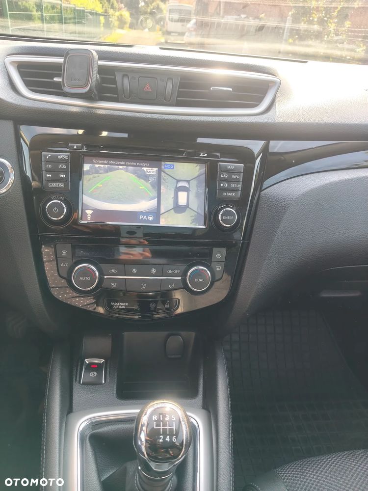 Nissan Qashqai 1.6 DCi Tekna - 23