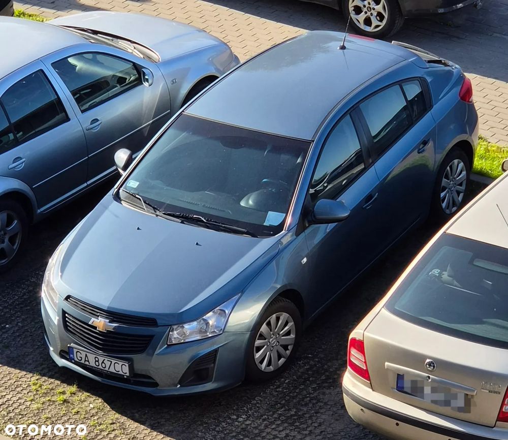 Chevrolet Cruze 1.8 LS+ - 1
