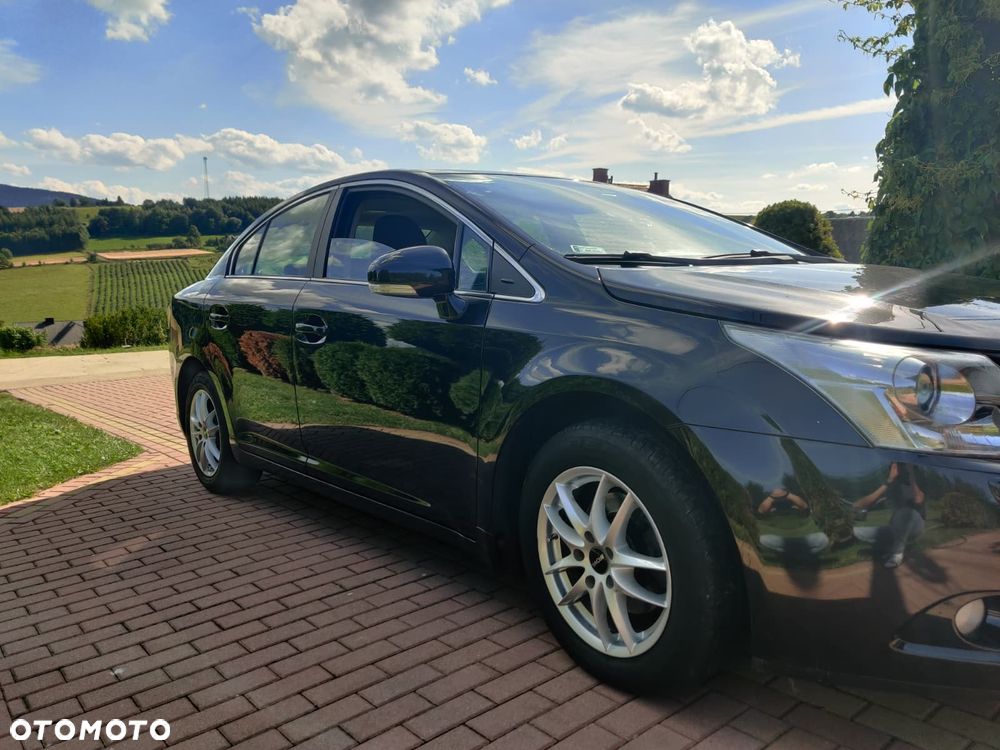 Toyota Avensis 1.8 Luna - 7