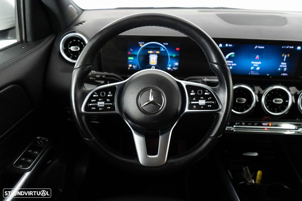 Mercedes-Benz GLA 250 e - 27