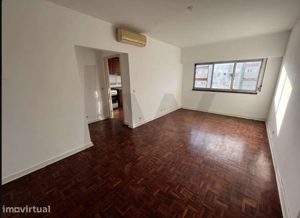 Apartamento T2 no Cacém | Vista Desafogada | 79 m2 - Grande imagem: 5/7
