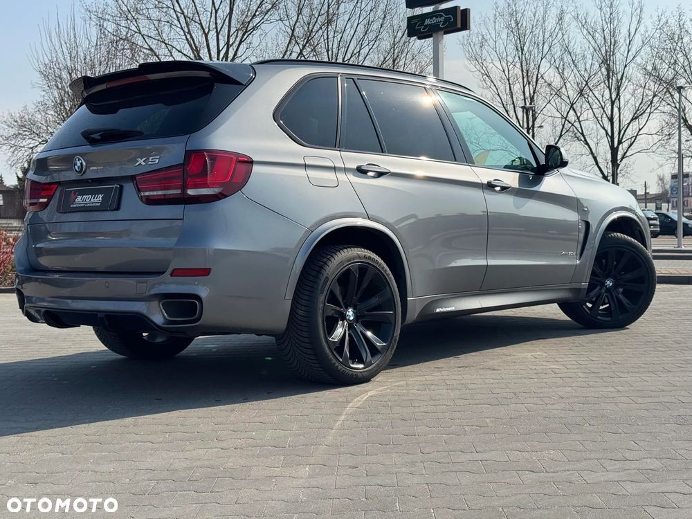BMW X5 xDrive30d Sport-Aut - 7